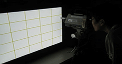 自社設計によるLED電源部分の開発製造